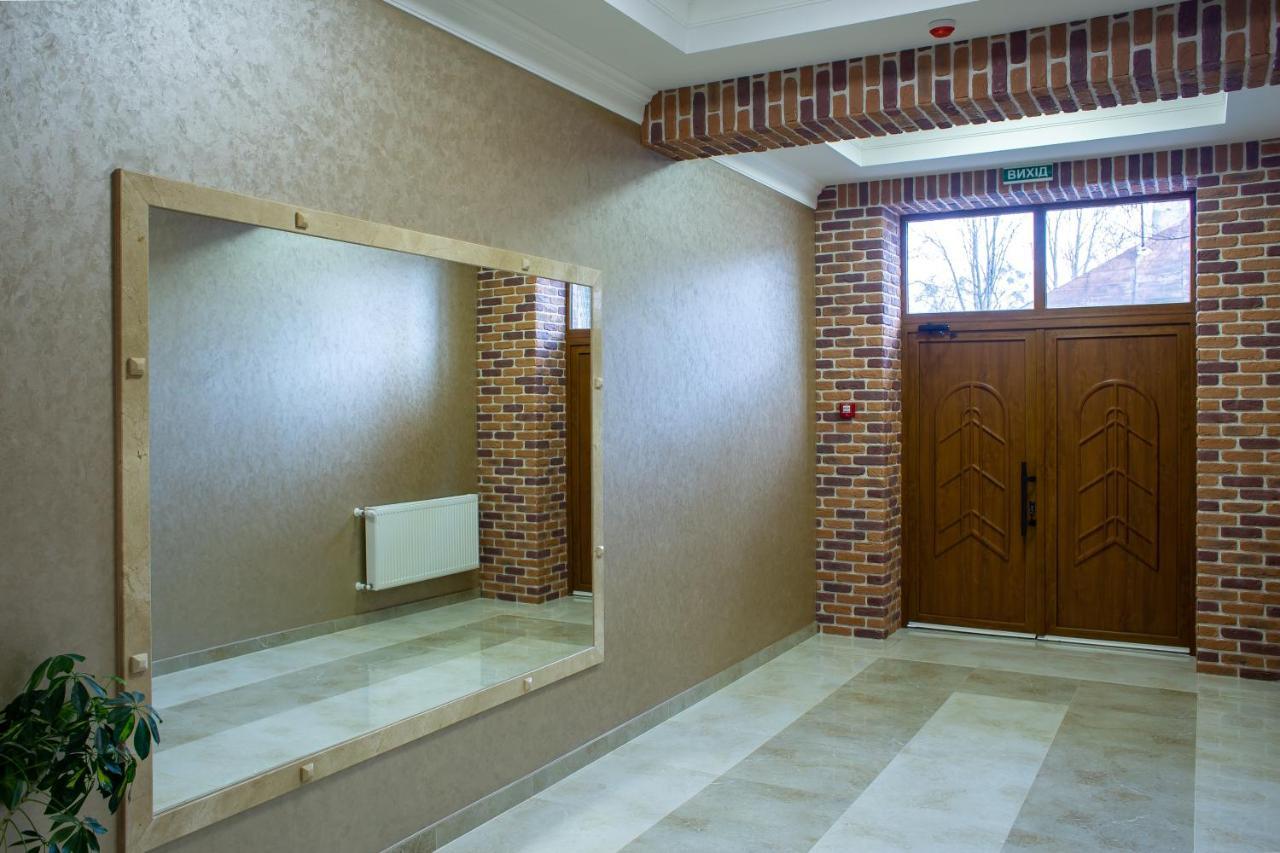 Hotel Legrand Stryj Zewnętrze zdjęcie