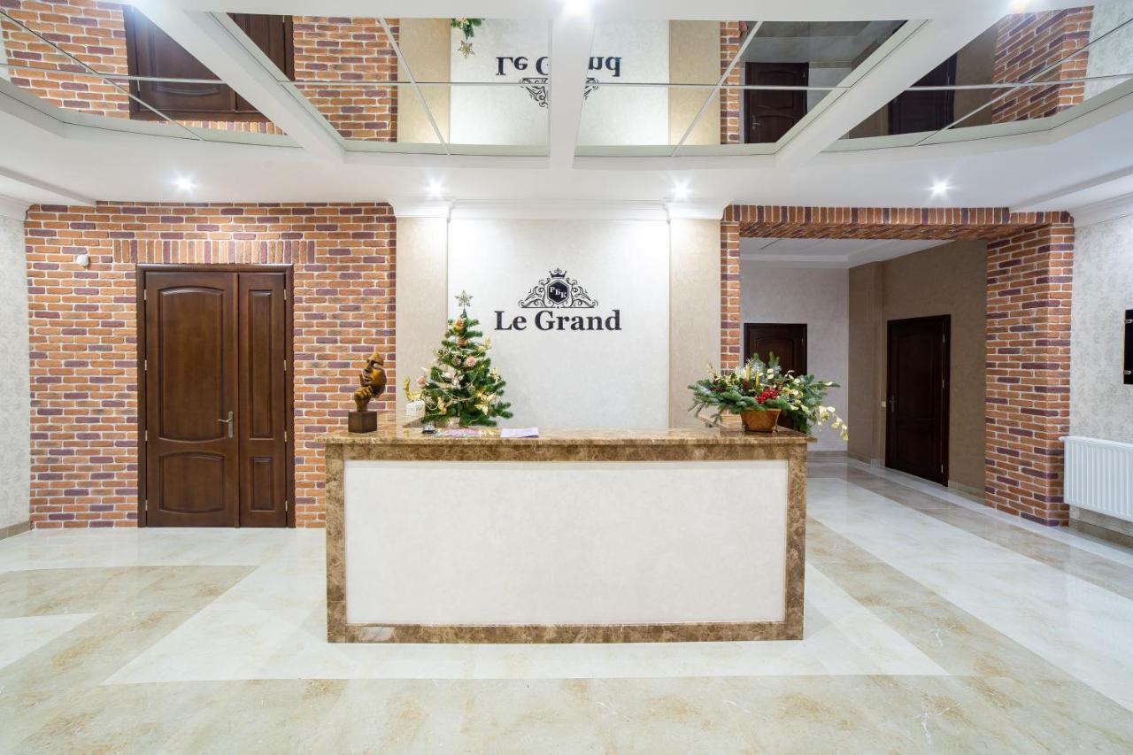 Hotel Legrand Stryj Zewnętrze zdjęcie