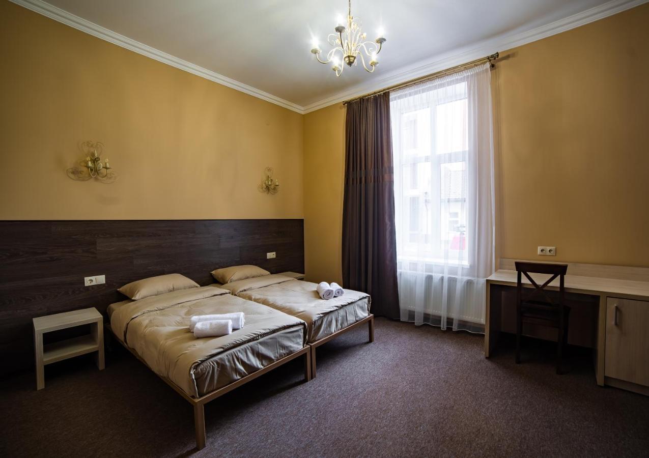 Hotel Legrand Stryj Zewnętrze zdjęcie