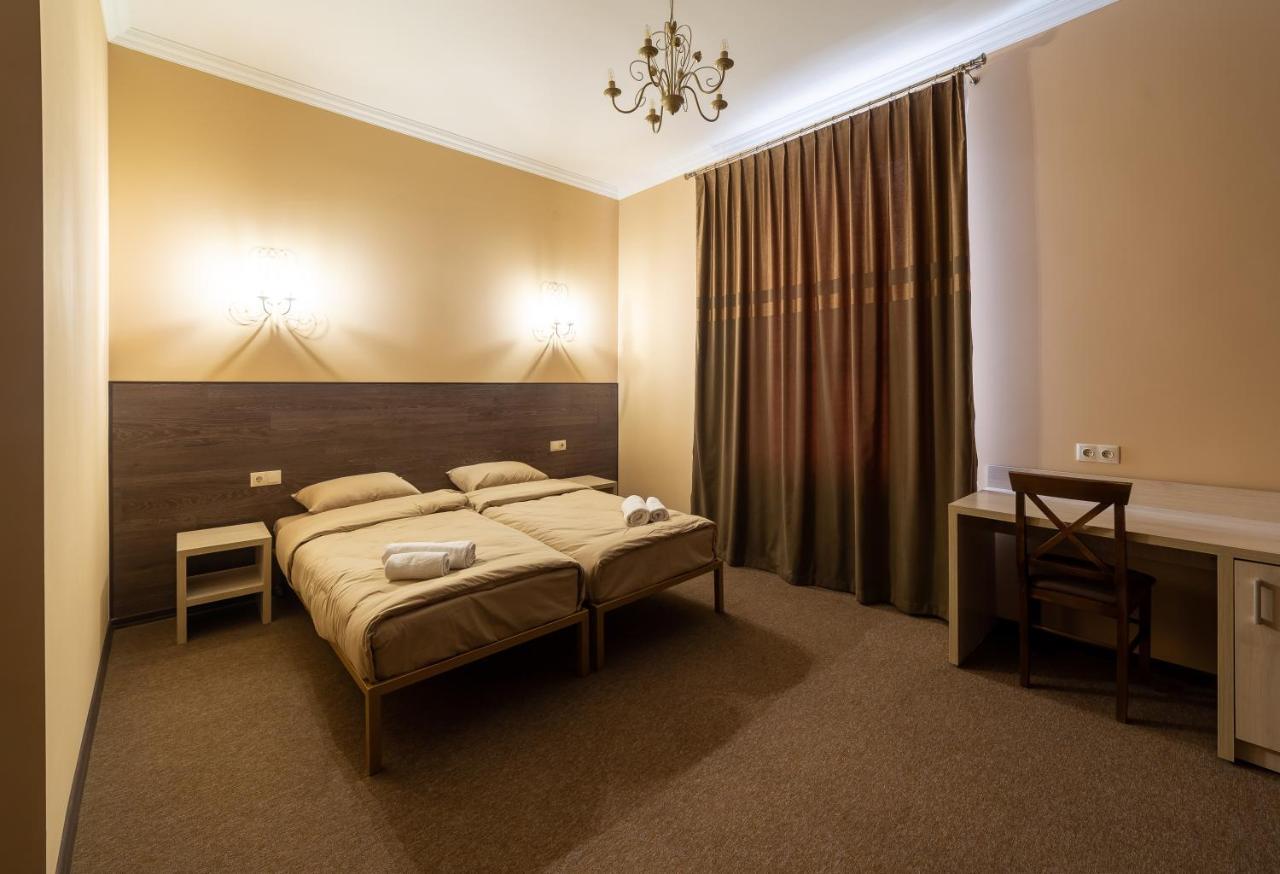 Hotel Legrand Stryj Zewnętrze zdjęcie